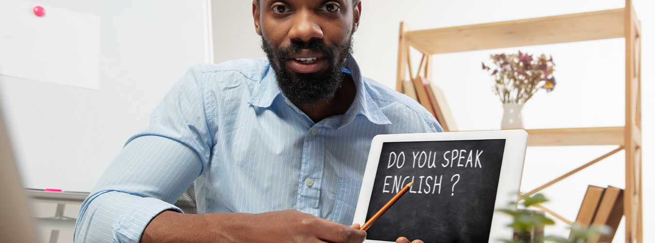 Se reconvertir dans le social