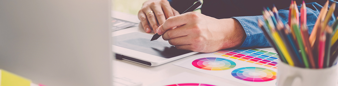 Se reconvertir professionnellement en graphiste